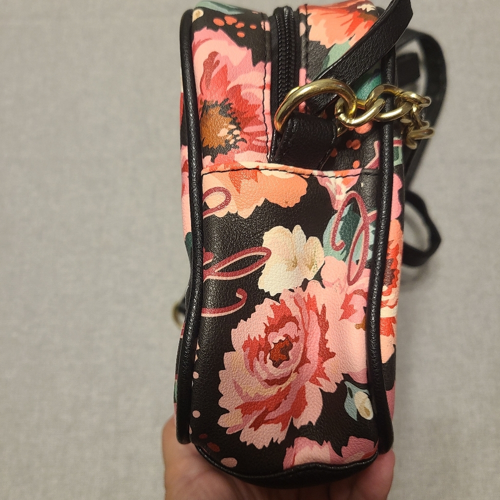 NWOT Juicy Couture Red Pink Floral Flower Black Leather Trim Purse - Picture 6 of 9
